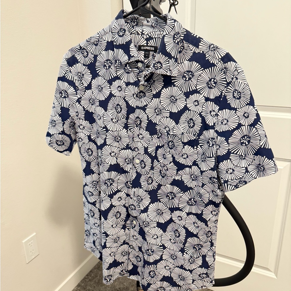 Express Men's Navy and White Floral Button Down Shirt